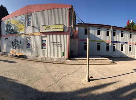 ALTINOVA ANADOLU LİSESİ