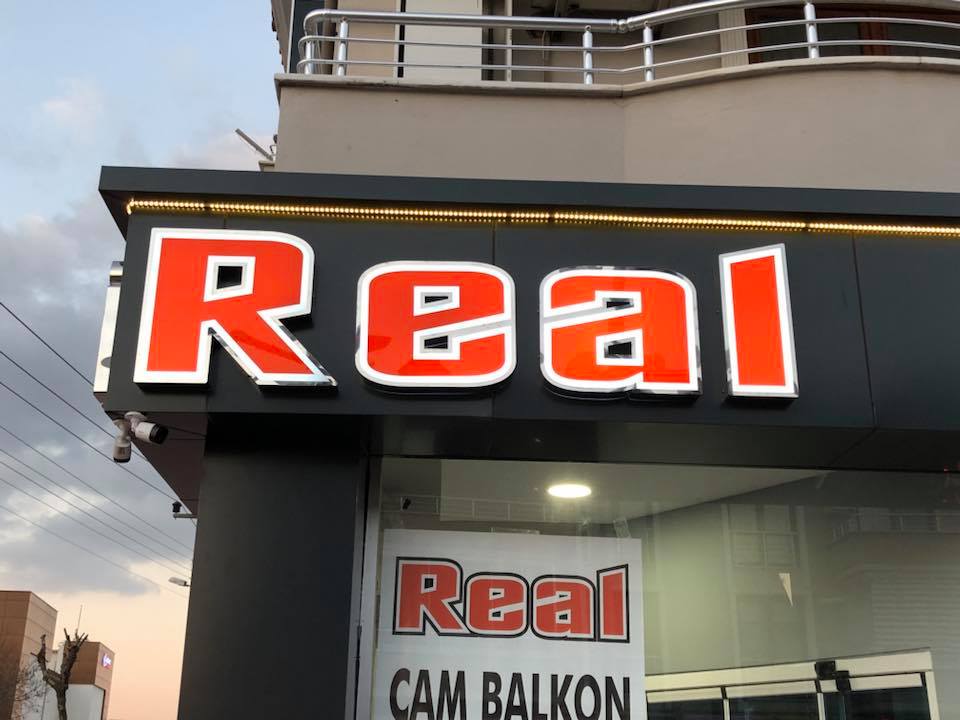 Real Cam Balkon
