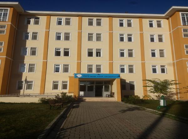 YALOVA HAFIZ İMAM HATİP ORTAOKULU